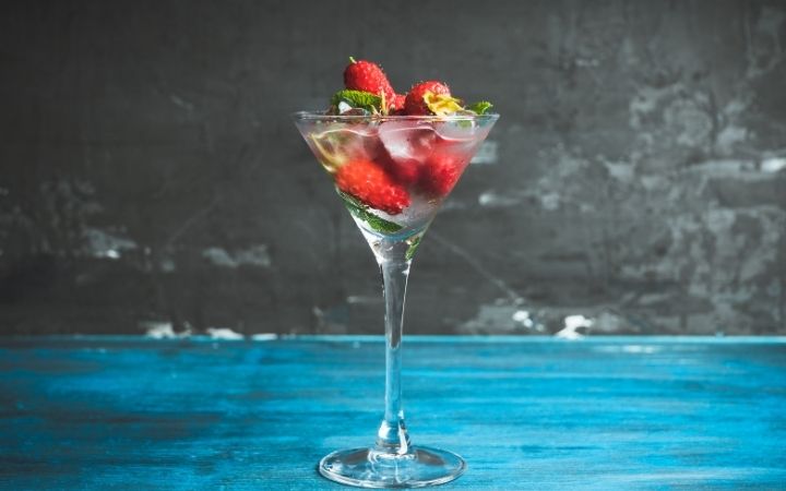 Raspberry-Basil Sambuca Martini, Sambuca Drink Recipes - The Proud Italian