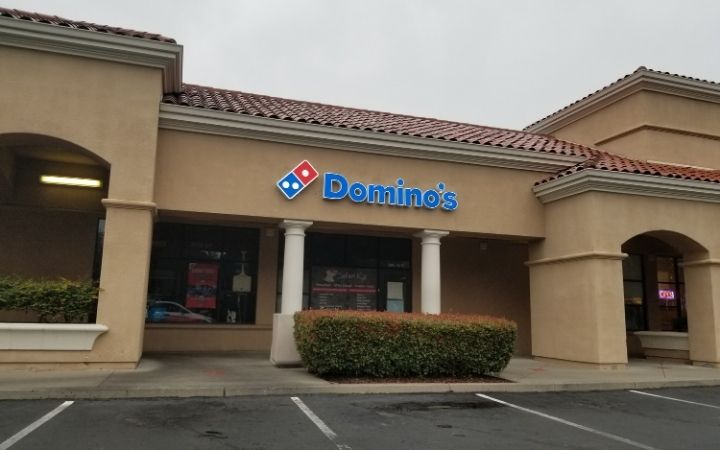Domino’s Pizza, What is Brooklyn style pizza - The Proud Italian
