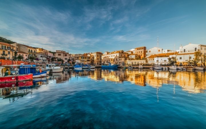 Sardinian harbor, The 10 Best Dishes from Sardegna - The Proud Italian