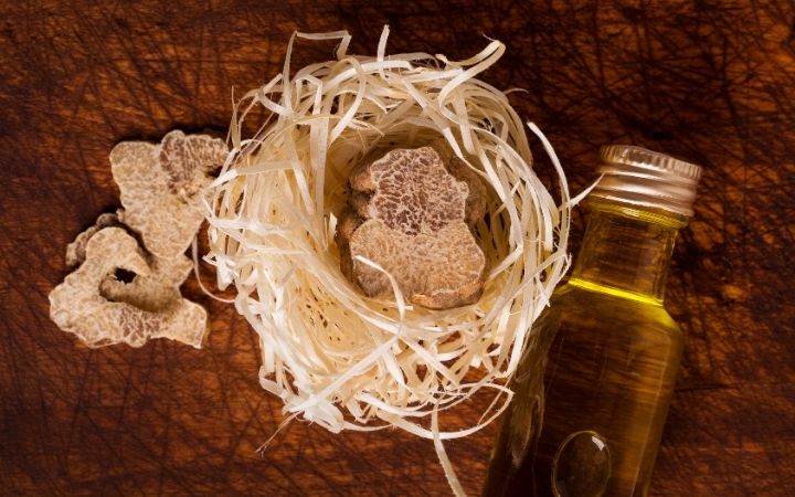 White truffle and truffle oil, Cooking With Fresh White Truffles - The Proud Italian