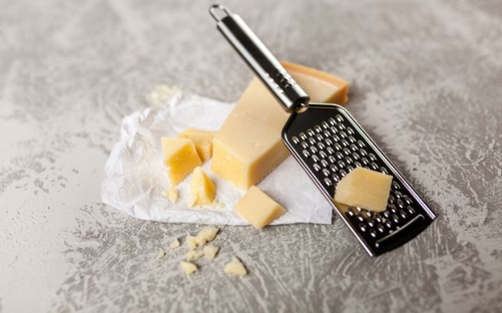 Cheese grater, Italian kitchen utensils - The Proud Italian
