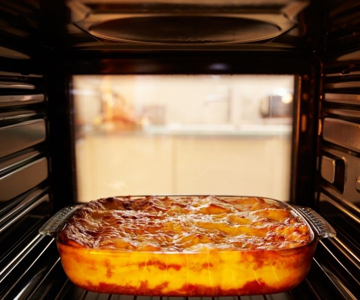 How to Reheat Lasagne in the Oven