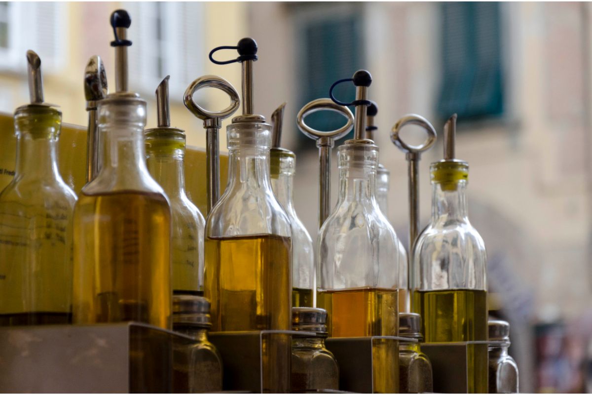 Olive oil dispensers