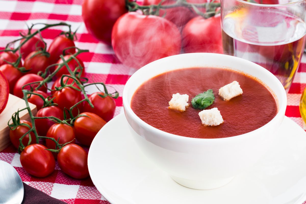 Tomato soup and tomatoes
